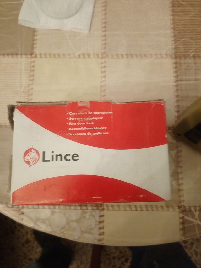 cerradura lince de sobreponer derecha