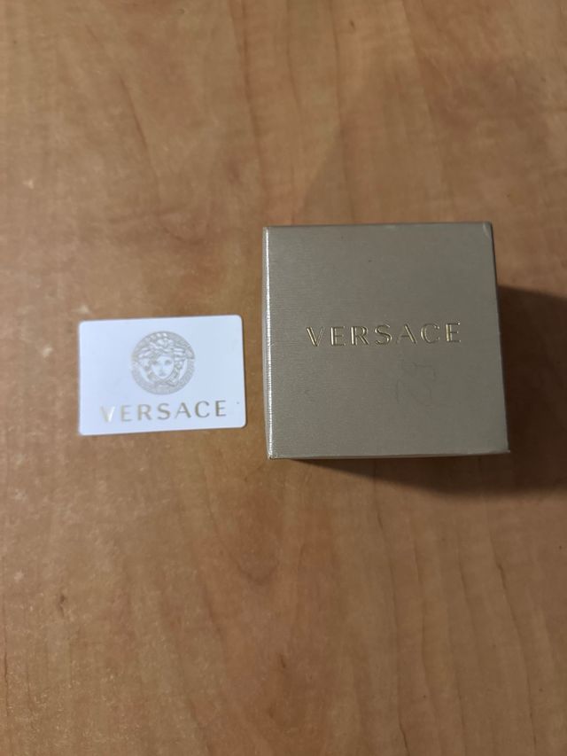 Anillo Versace