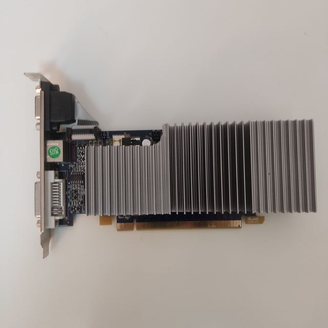 GeForce Point of view GF8400GS 512MB