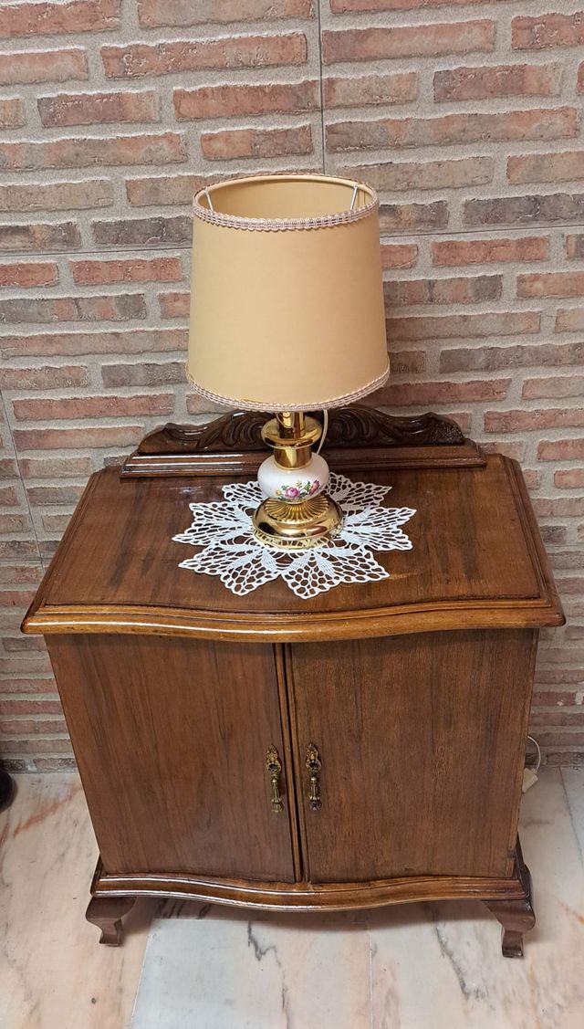 Comodino antico vintage