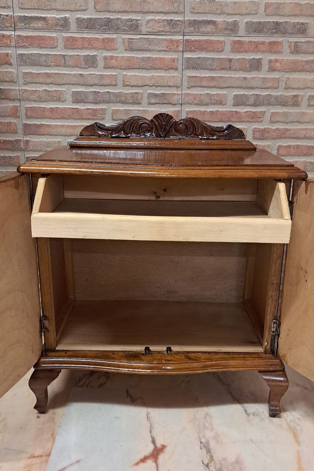 Comodino antico vintage