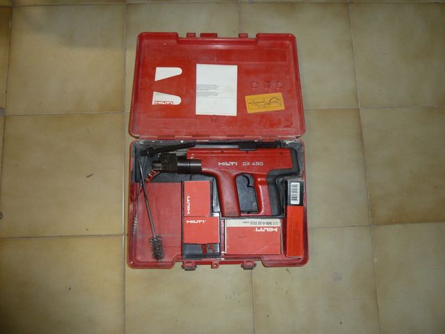Pistola Hilti DX450