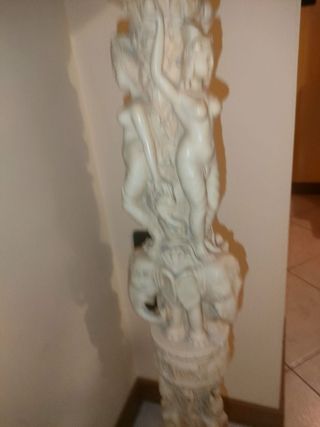 Colonna porta vaso
