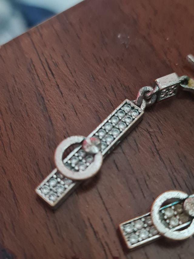 Orecchini pendenti Rebecca 