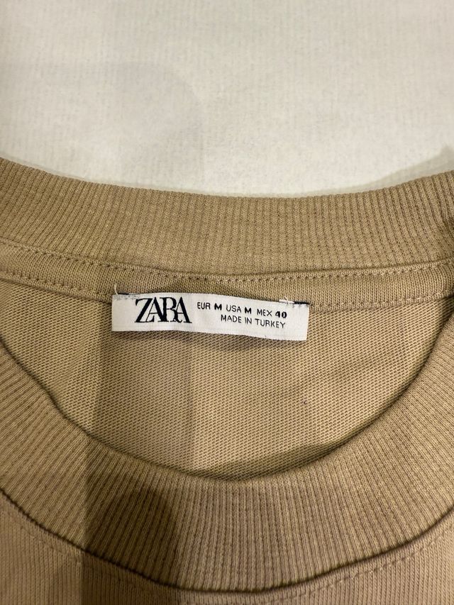 Camiseta zara