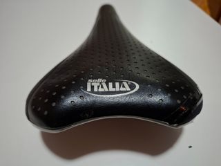 Sillin mtb selle italia gel 270x138 329 gr