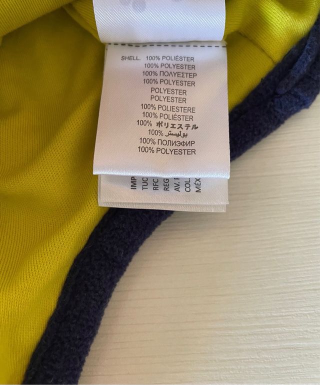 Bufanda, gorro y guantes