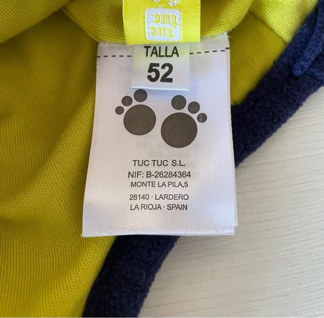 Bufanda, gorro y guantes