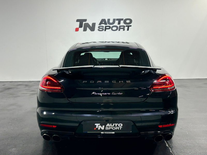 Porsche Panamera 2016, foto 3