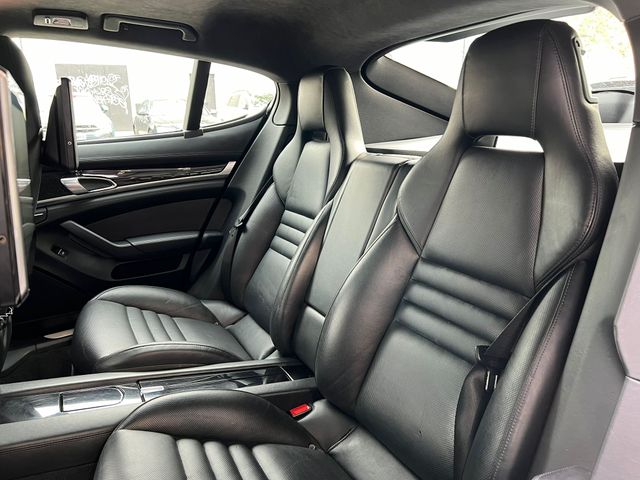 Porsche Panamera 2016