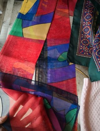 Lote de 6 pañuelos +braga cuello rosa. 