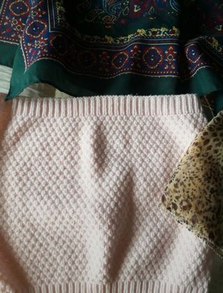 Lote de 6 pañuelos +braga cuello rosa. 