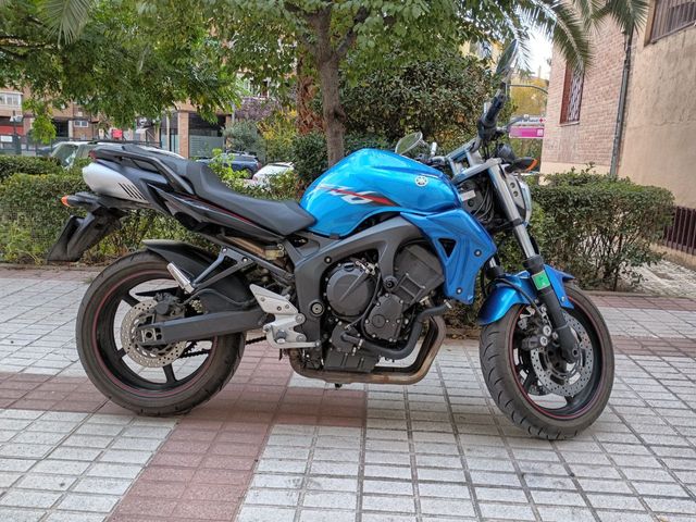 Yamaha FZ6-N S2