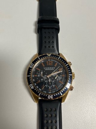Reloj Viceroy dorado