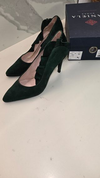 Zapatos ante verde.40. Daniela