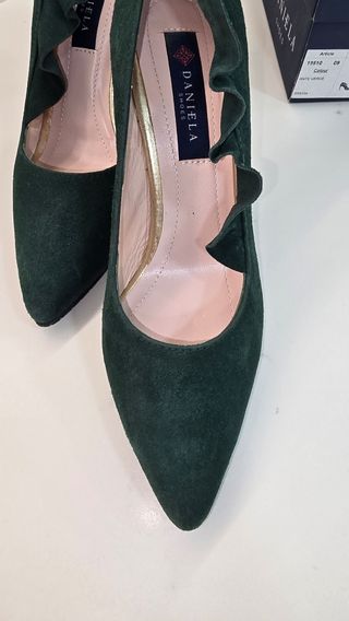 Zapatos ante verde.40. Daniela