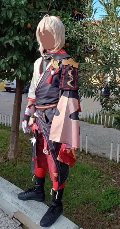 Cosplay Kazhua Genshin Impact