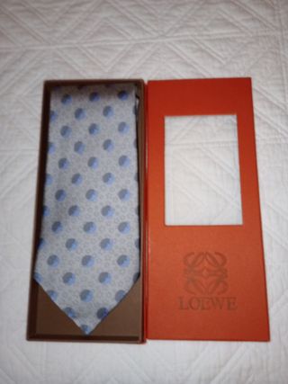 Corbata Loewe