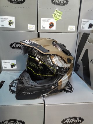 Casco L moto Trail Airoh Commander