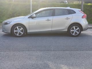 Volvo C40 2016