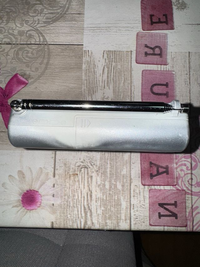 Receptor de radio Sony ICF-SW12