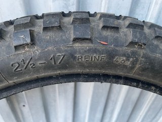 Neumáticos Michelin T50 y T61