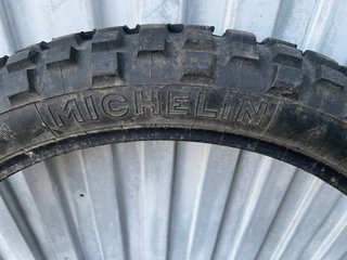 Neumáticos Michelin T50 y T61