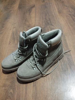 Botines Xti