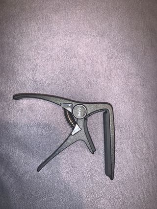 GUITARRA ESPAÑOLA+FUNDA+CEJILLA+PUAS