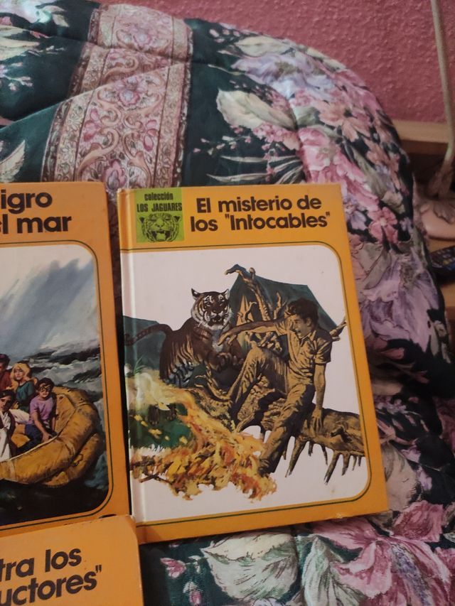 Libros juveniles colec.jaguar