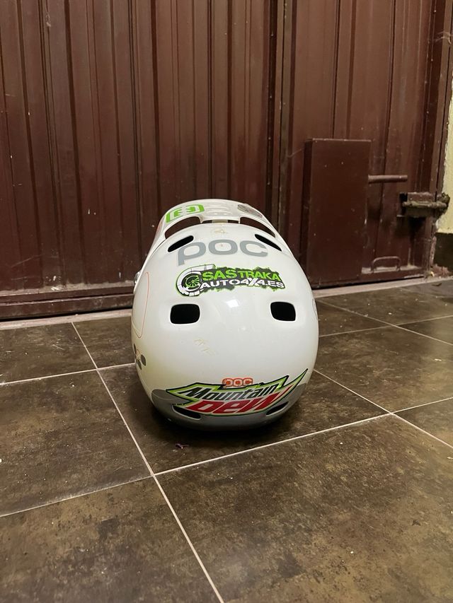 Casco Poc