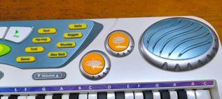 Órgano musical (Piano) infantil