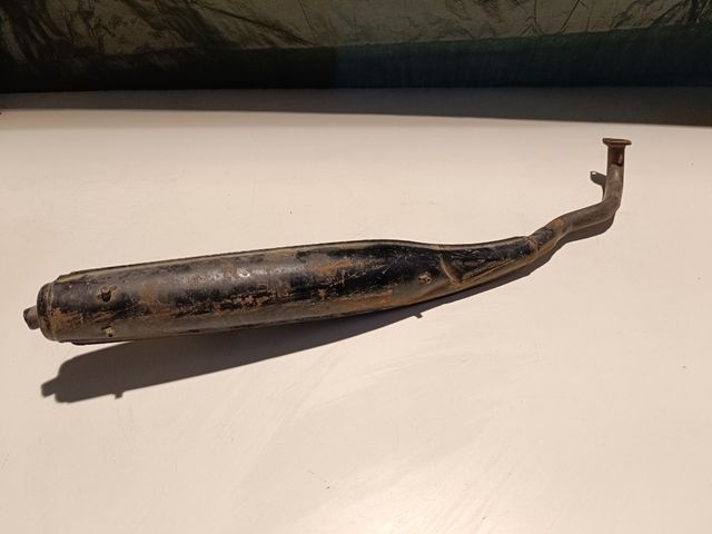 Tub d'escapament de sèrie