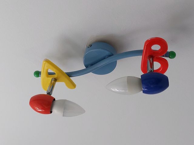 Lámpara de techo infantil