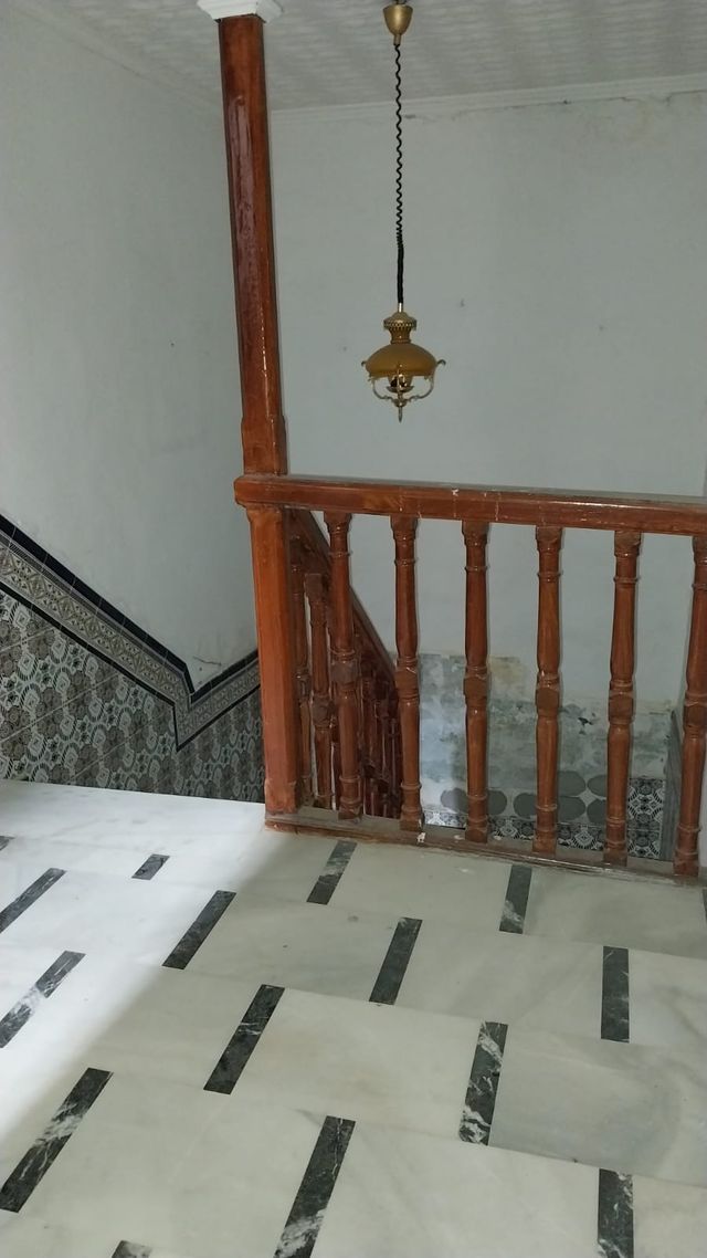 GRAN CASA EN VENTA EN ALHENDÍN.