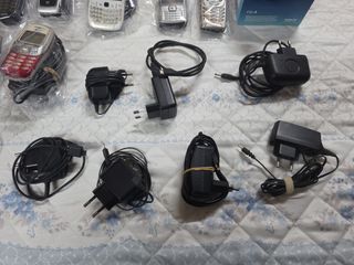 LOTE 15 TELÉFONOS MOVILES