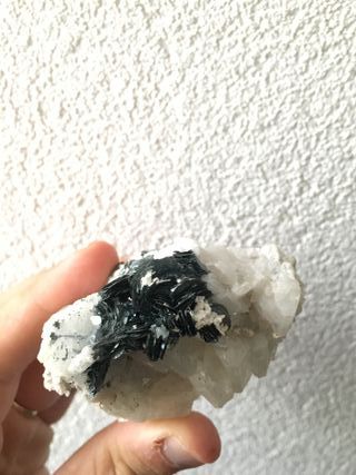 Minerali Rosa di Ferro Ematita su Adularia