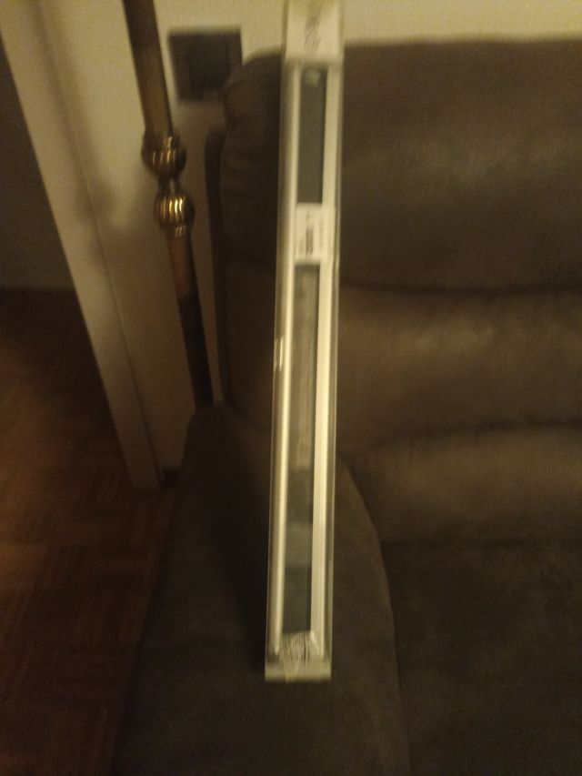 Estor discreto filtra la luz exterior