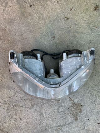 Faro delantero aprilia sportcity