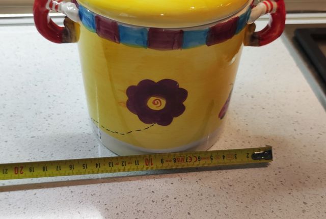 Barattolo in ceramica 