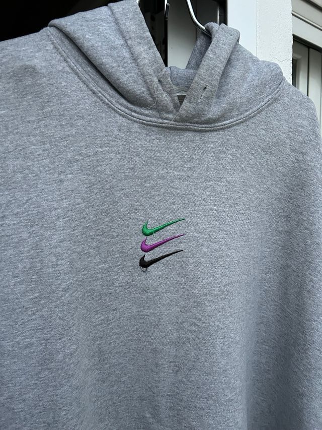 Sudadera con capucha tres ticks