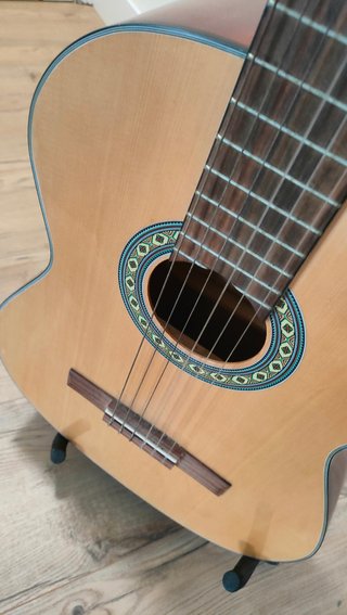 Guitarra acústica Framus