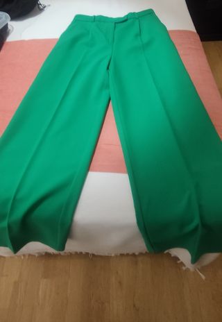 Pantalón Zara mujer verde
