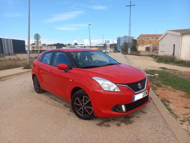 Suzuki Baleno 2016 - foto 1