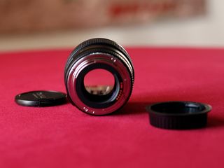 OBJETIVO CANON LENS 85 mm f 1:1,8