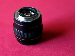 OBJETIVO CANON LENS 85 mm f 1:1,8