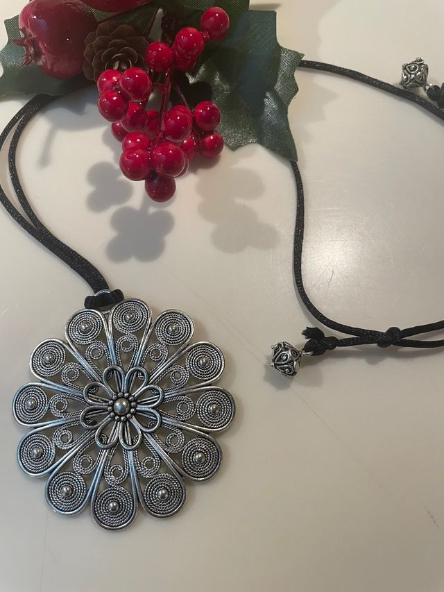 Collana ciondolo sardo lavorazione filigrana