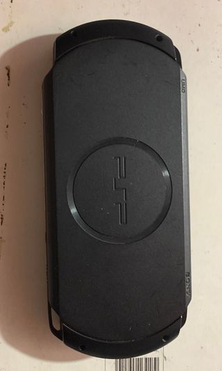 PSP(PlayStation Portable) y Funda Incluida