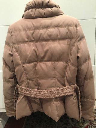 Psrka acolchada, beis talla S con capucha