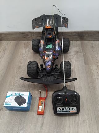 Nikko Off Road Dominator 4 GIGANTE escala 1/10 de segunda mano por